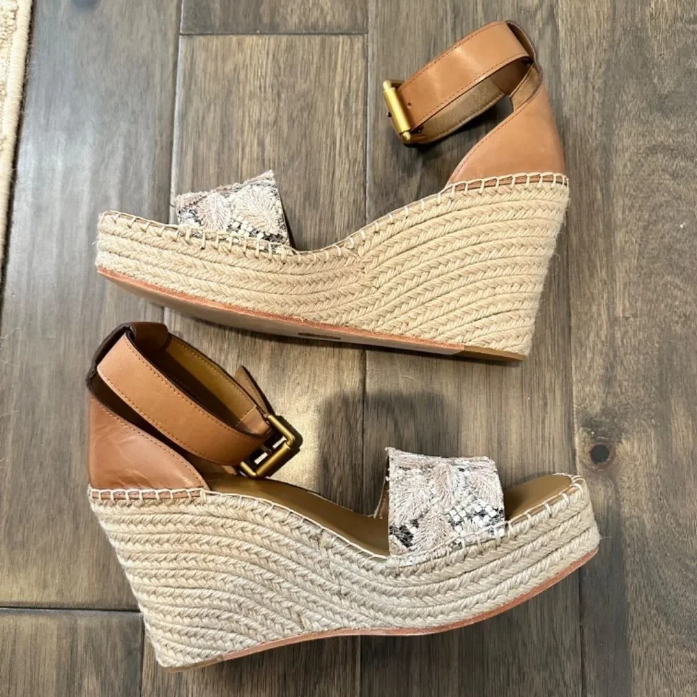 PAIGE sandals size